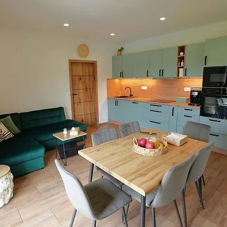 Apartamento V Uličce