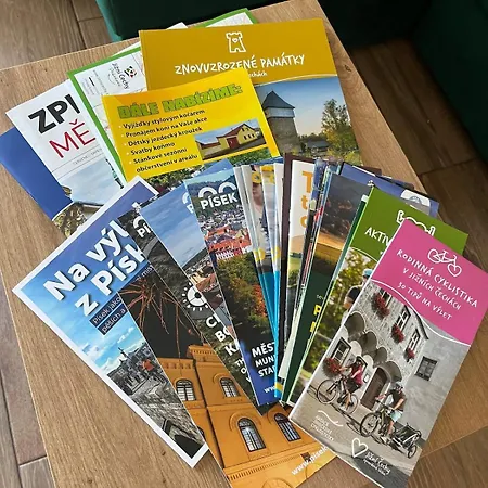 Apartamento V Uličce Razice
