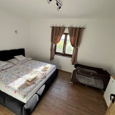 V Uličce Apartamento *
